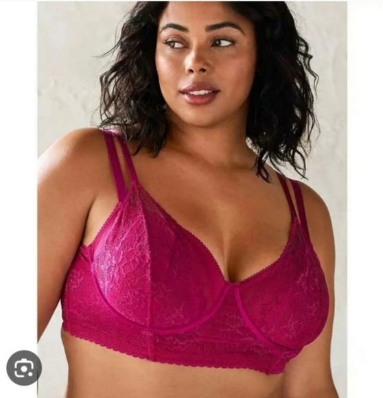 Like new Torrid burgundy lace bra size 2 - Picture 1 of 3